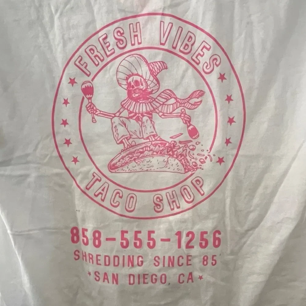 FRESH VIBES MENS‎ GRAPHIC TEE SHIRT, medium